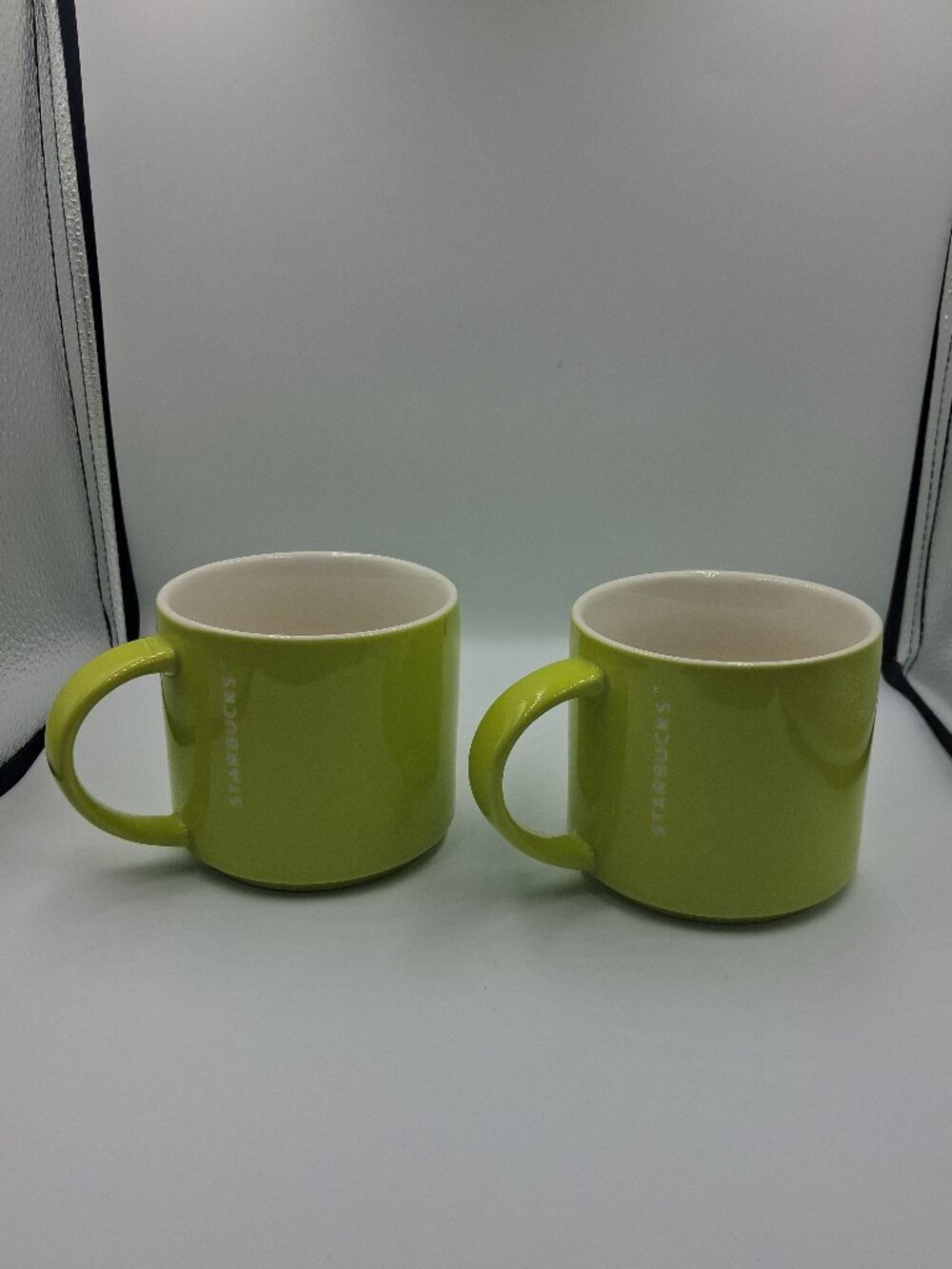 2 HTF Starbucks Lime Green Coffee Tea Mugs 14 oz Stackable Mugs 2012 EUC